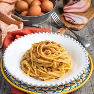 SPAGHETTI ALLA CARBONARA