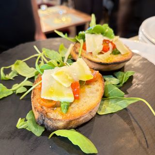Bruschetta top
