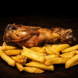 Stinco di maiale con patate