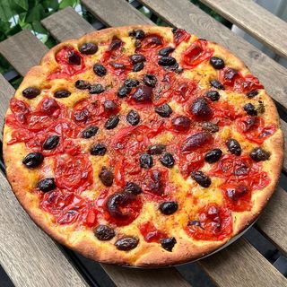 Focaccia barese