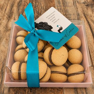 Baci di dama alla nocciola