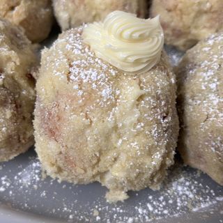 Pesca alla crema pasticcera