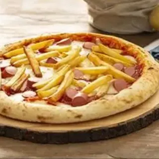Würstel e Patatine