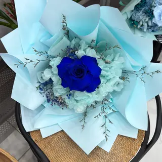 Bouquet stabilizzato blu