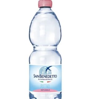 Acqua naturale