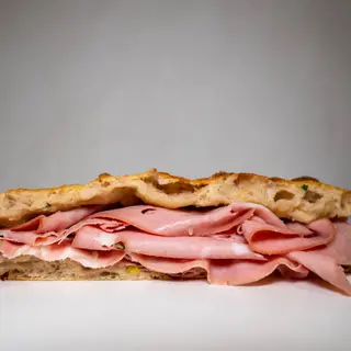 Pizza mortadella - al trancio