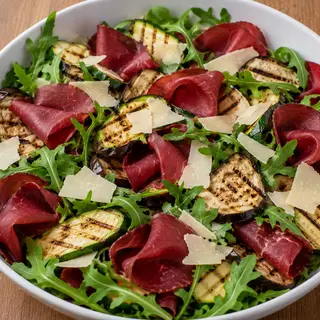 Insalata con bresaola piccola