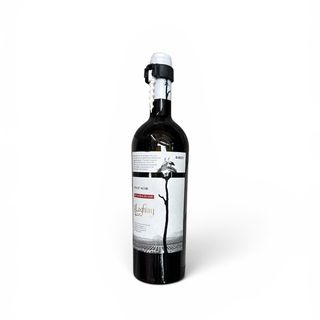 Pinot Noir Loghinii