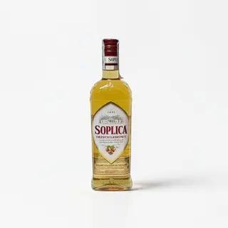 Soplica alla nocciola
