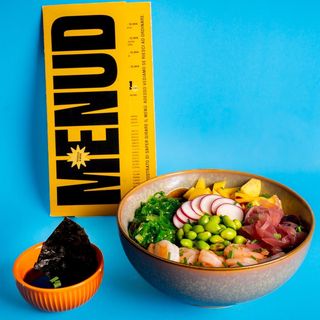 Componi il tuo Pokè medium