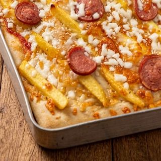 Patatine fritte e würstel