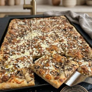 Funghi e salsiccia