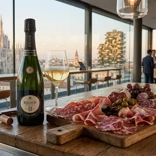 Bottiglia franciacorta Berlucchi 61 + tagliere salumi per 2 persone