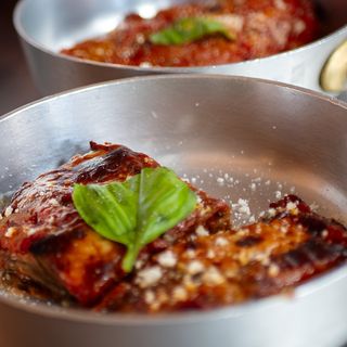 Na' tiell e parmigiana