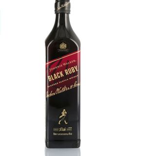 Johnnie Walker Black Ruby Whisky 40% vol. 0,70l