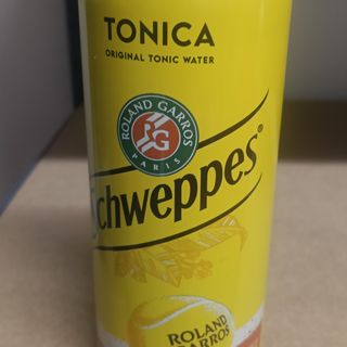 SCHWEPPES TONIC WATER