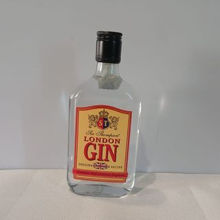 Six Thompson LONDON GIN