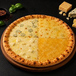 Pizza 4 Formaggi