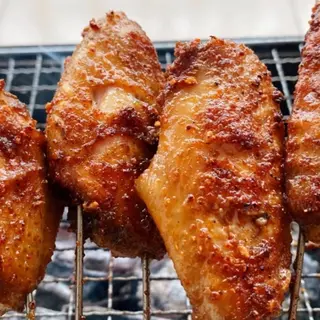 Spiedini di ali di pollo