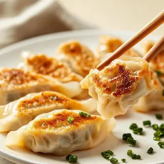 Ravioli di Carne suino e cavolo cinese猪肉白菜煎饺