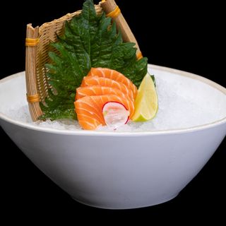 190.Sashimi salmone
