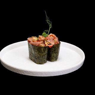 152.Gunkan spisi tuna