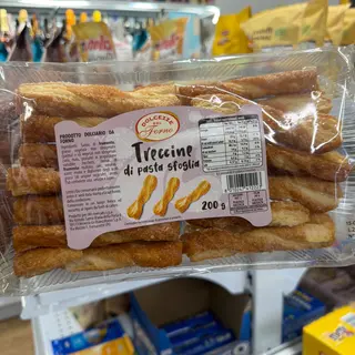Treccine Di Pasta sfoglia