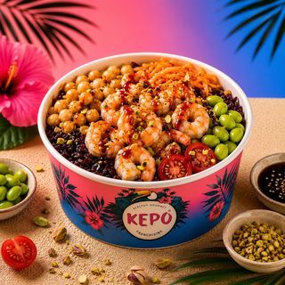 Kepo Shrimps - Riso venere, gamberi cotti, ceci, edamame, carote, pomodorini, teriyaki, pistacchi