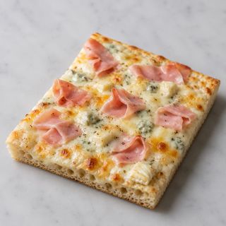 Prosciutto cotto e 4 formaggi