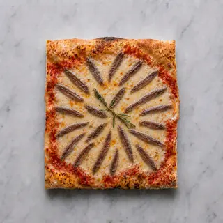Pizza con alici