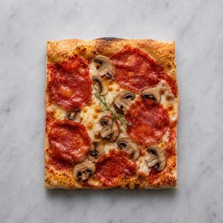 Pizza ventricina e funghi
