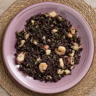 Riso nero integrale con verdure, gamberi e calamari - PASTO HIGH PROTEIN