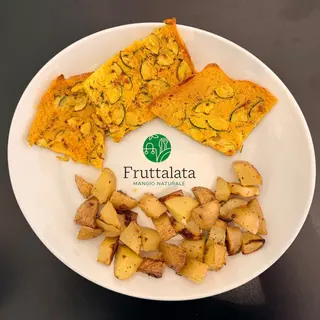 Farinata di ceci zucchine e capuliato senza glutine con patate al forno