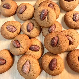 Cookies al burro di arachidi e Mandorle Vegan