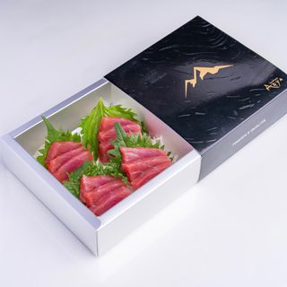 41-Sashimi maguro