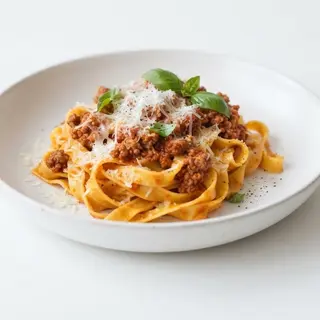 Tagliatella alla Bolagnese
