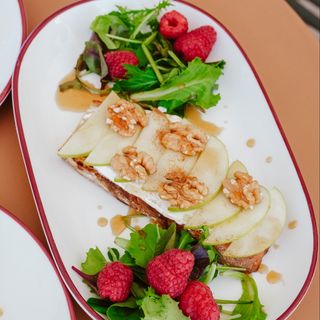 Toast Vegetariano