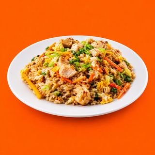 RISO FRITTO CON POLLO