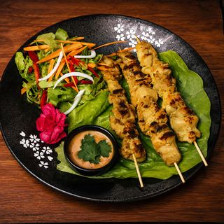 Spiedini di pollo thai