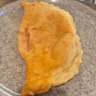 Panzerotto barese fritto alla carne