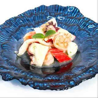 33. Insalata ai frutti di mare