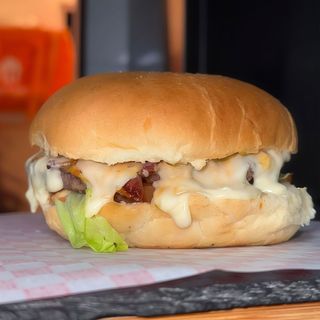 Parmesan bacon cheeseburger