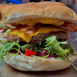 Rocket bacon cheeseburger