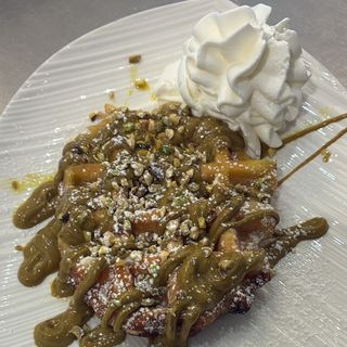 Waffle pistacchio e panna