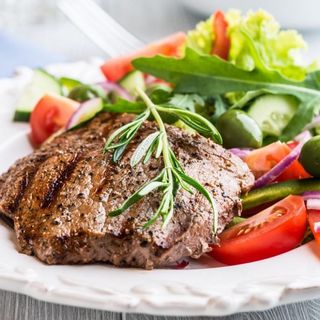 Bistecca Alla Griglia – Manzo Alla Griglia Con Contorno