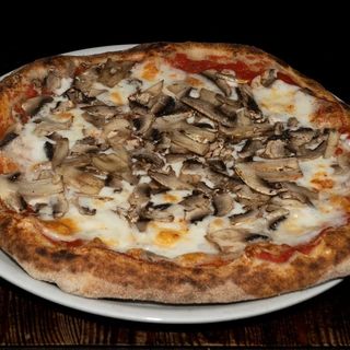 Pizza Funghi