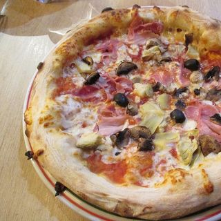 Pizza Capricciosa