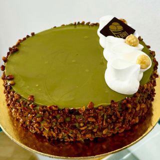 Torta nocciola e pistacchio - 10 persone