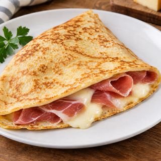 Crepes prosciutto crudo e fontina