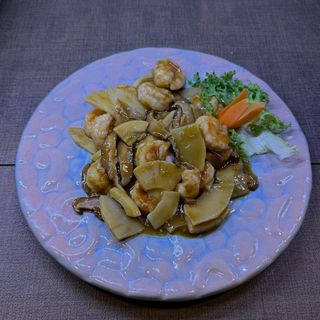 334. Gamberi funghi e bamboo
